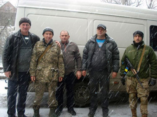 , Дух новорічного свята воїнам в АТО возили корсунські волонтери, Надросся Online