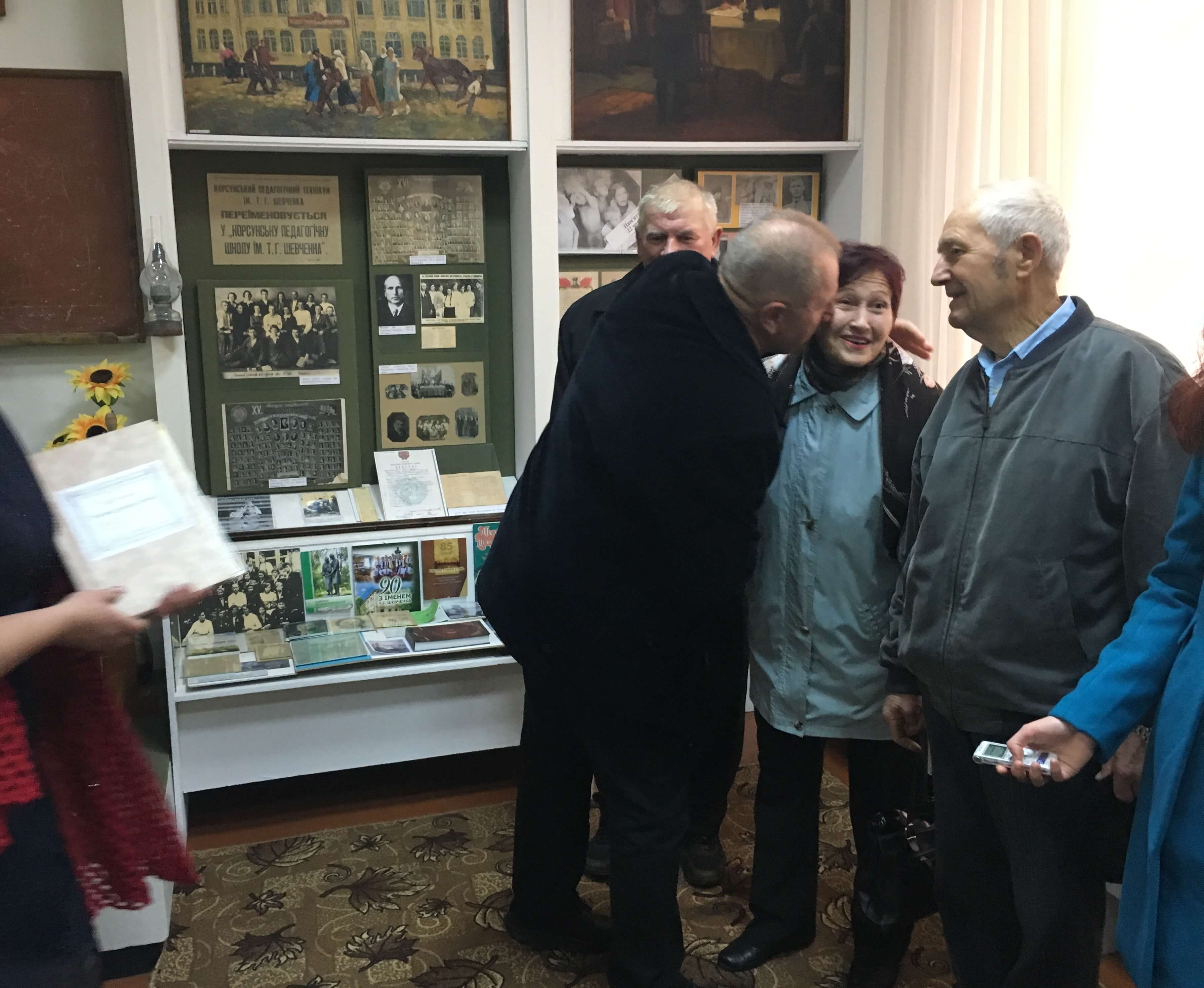 , Колишні та нинішні: викладачі технологічного відділення педколеджу, Надросся Online