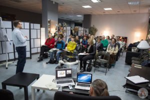 , Будувати Україну разом – потрібно чи ні?, Надросся Online