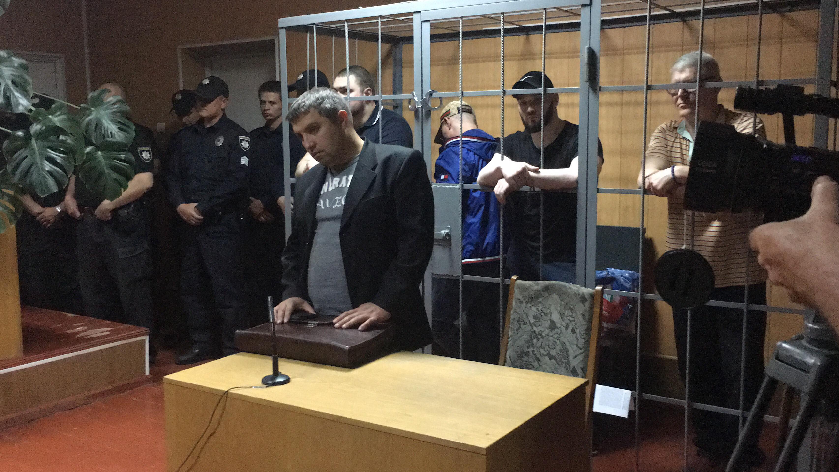 , Вбивство Василя Сергієнка: суд залишив обвинувачених під вартою, Надросся Online