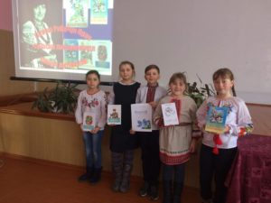 , Зустріч стеблівських школярів із творчістю письменниці Галини Прач-Рибачук, Надросся Online