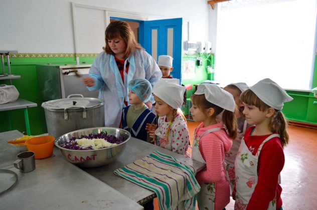 , «Результат — чиста тарілка»,  або Як у сільській школі Корсунщини впроваджують Нове шкільне харчування, Надросся Online