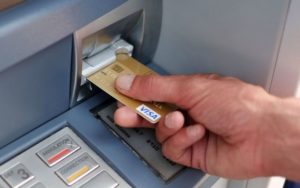 , Через карантин банки продовжили терміни дії своїх карток, Надросся Online