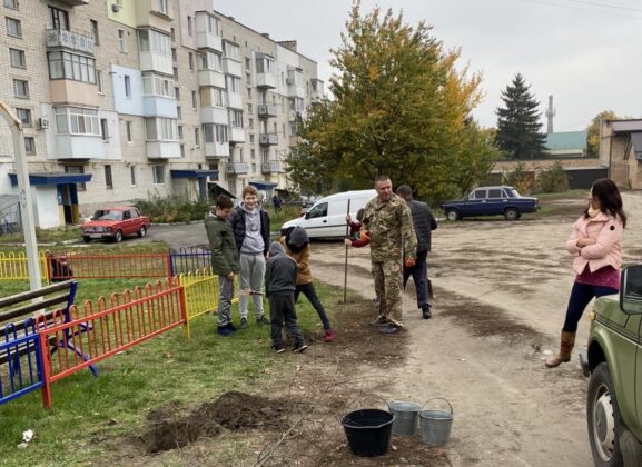 , Липовий гай виросте у мікрорайоні міста Корсуня-Шевченківського, Надросся Online