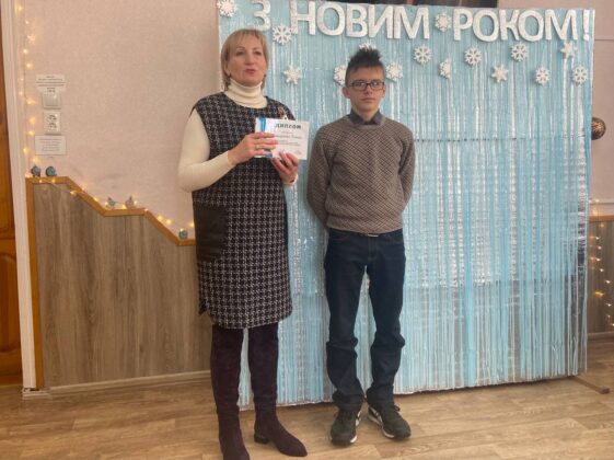 , У Корсунь-Шевченківській гімназії відзначили інтелектуальну еліту закладу, Надросся Online