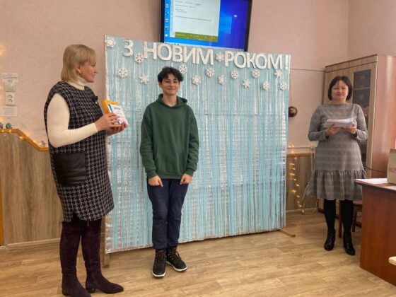 , У Корсунь-Шевченківській гімназії відзначили інтелектуальну еліту закладу, Надросся Online