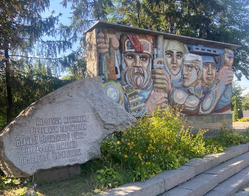 , Кандидат історичних наук Станіслав Степенькін: «Ми повинні позбавити корсунські вулиці російських маркерів&#8221;, Надросся Online